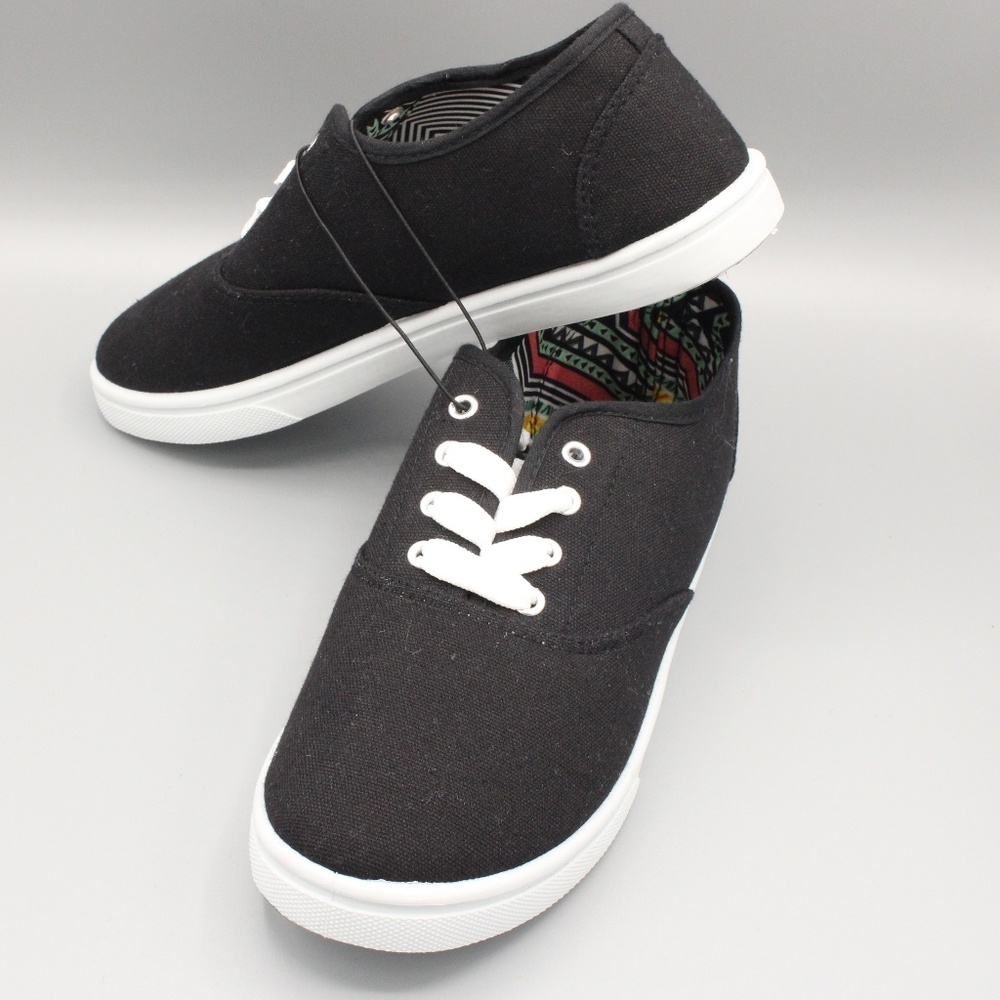 Ladies' Sole Mates Shoes Size 6